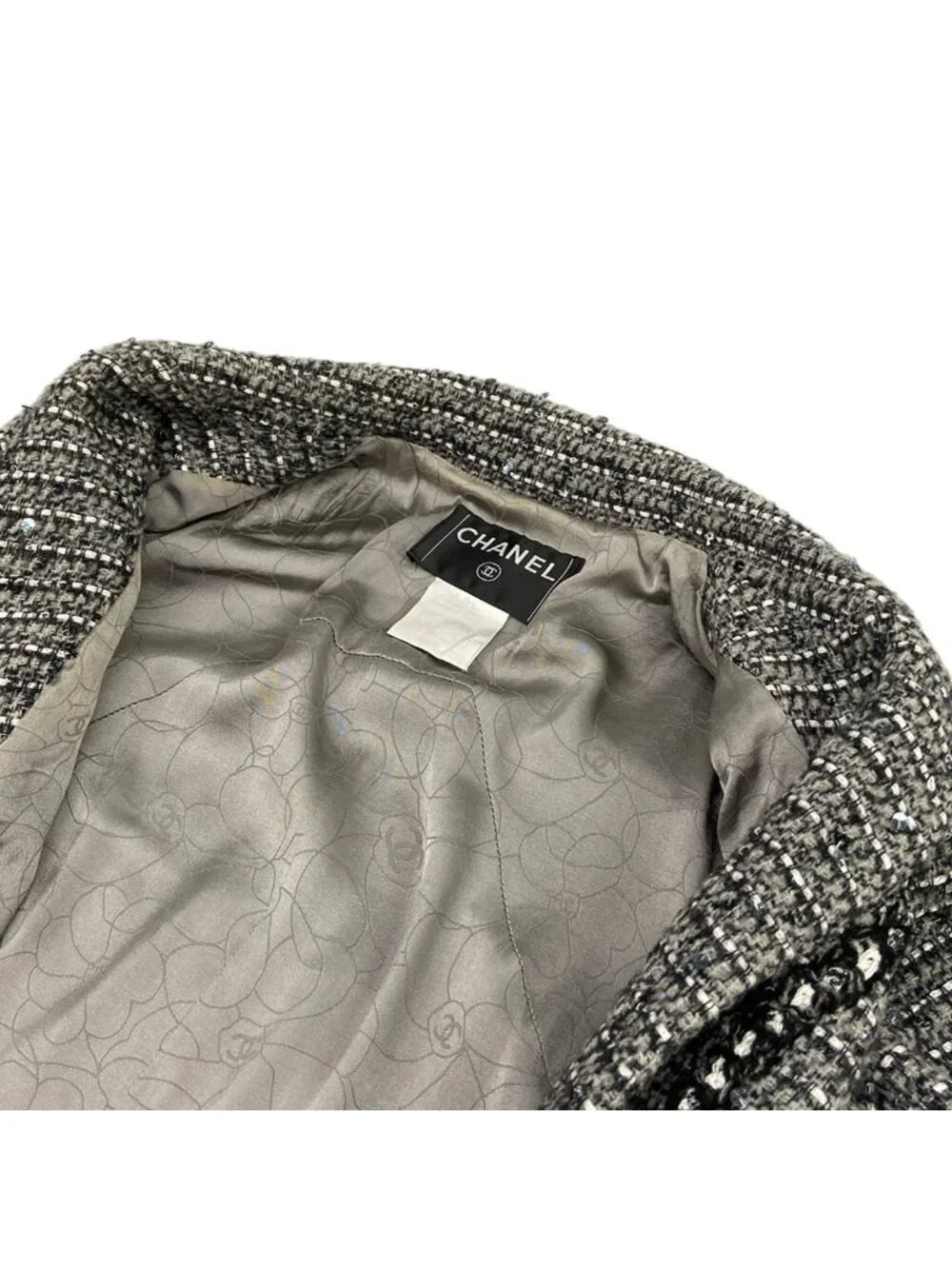 Chanel Jacket 34 S Gray Black White Long Sleeve Tweed Sequin Rhinestone Autumn